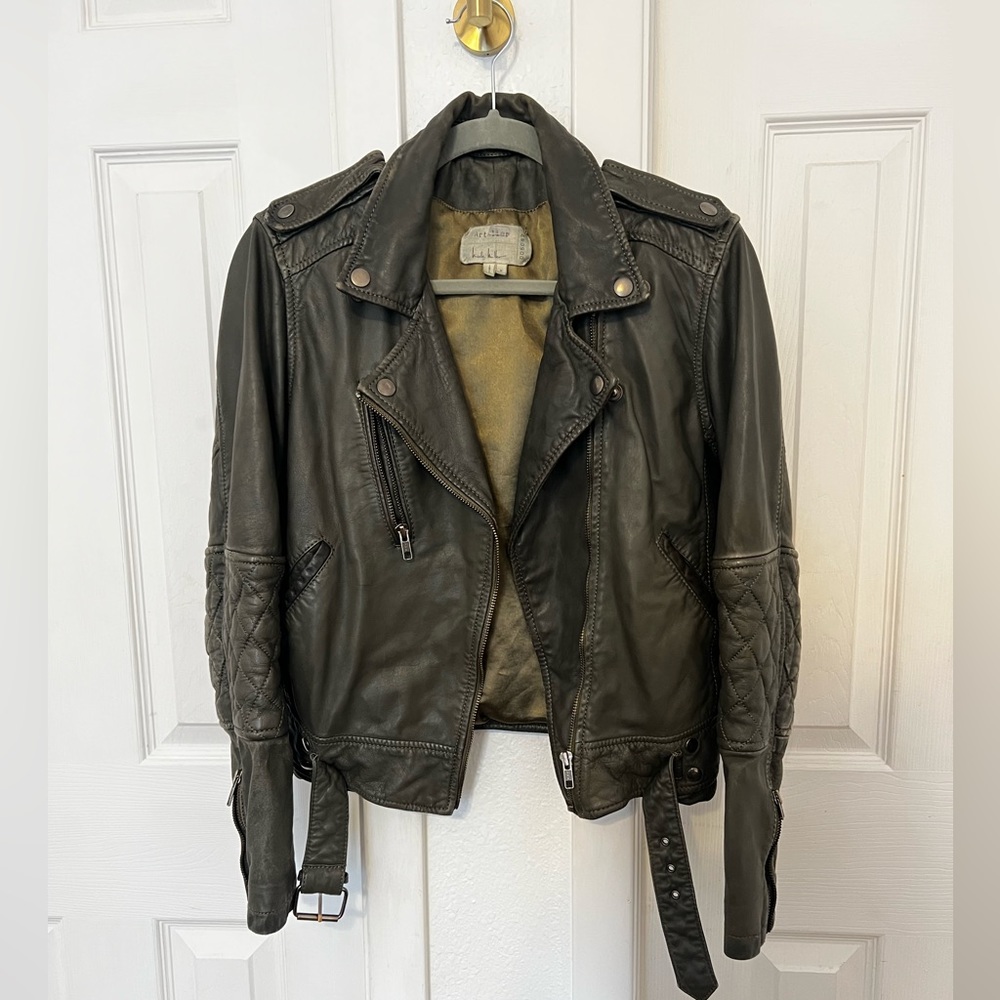 Nicole Miller Artelier Lamb Leather Jacket M
